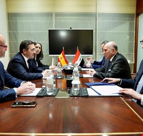 إسبانيا تبدي استعدادها لتوقيع شراكة استراتيجية مع العراق