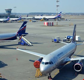 روسيا تغلق أربعة مطارات جنوباً.. وانقطاع كهرباء كامل في سومي الأوكرانية