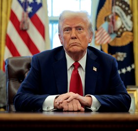 ترامب: حان الوقت لإجراء انتخابات رئاسية في أوكرانيا