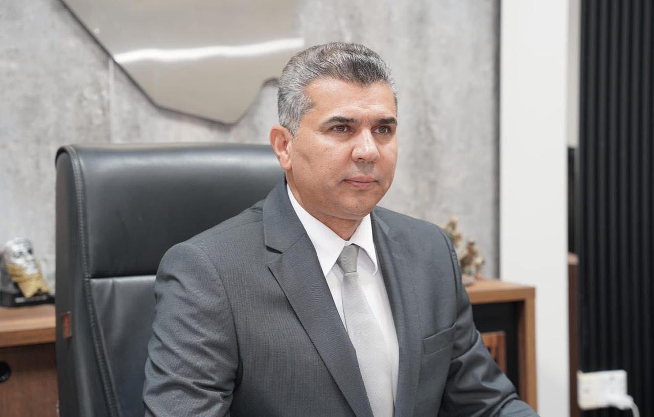 شرف الخصومة .. حين يصبح الرأي العام خصماً إضافياً