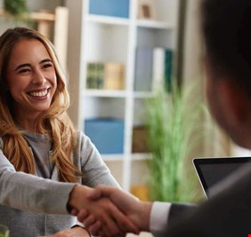 السر الخفي وراء قبول الموظفين في الشركات الكبرى