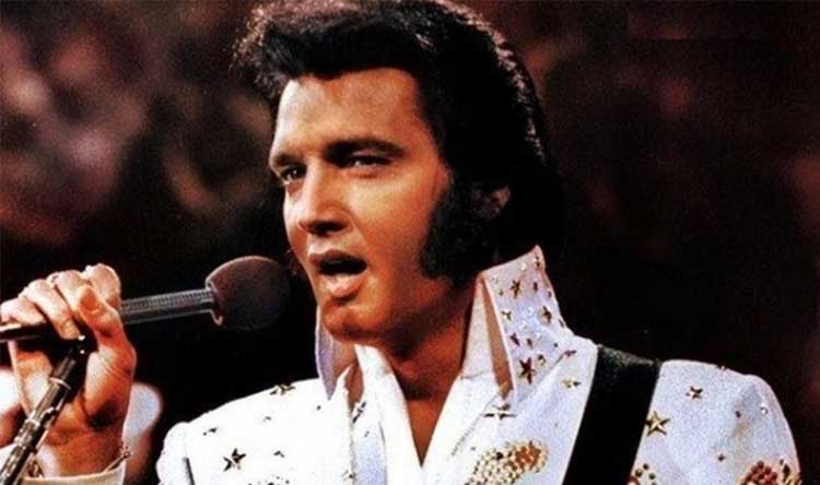 تفاصيل جديدة تعيد فتح الجدل حول وفاة إلفيس بريسلي
