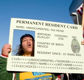 ترمب يوقف قرعة الهجرة إلى أميركا