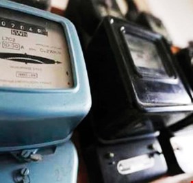 الكهرباء: ضياعات الطاقة تتجاوز 58 بالمائة وخطة حكومية عاجلة للجباية ونصب العدادات