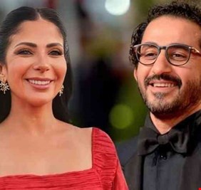 ما حقيقة انفصال منى زكي وأحمد حلمي؟