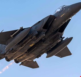 نيجيريا تعلق على الضربة العسكرية الأمريكية ضد داعش داخل أراضيها