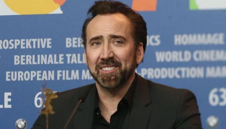 نيكولاس كيج يجسد أسطورة كرة القدم الأمريكية في «Madden»