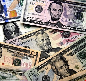 فوربس تضع قائمة بتصنيف المليارديرات الأصغر عمرا