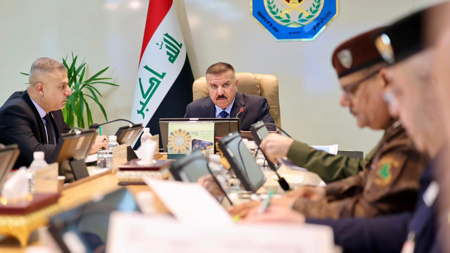 وزير الداخلية يترأس اجتماع هيئة رأي الوزارة لمناقشة الموضوعات المدرجة على جدول الأعمال