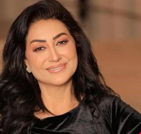 مبلغ فلكي .. شرط وفاء عامر للظهور مع رامز جلال