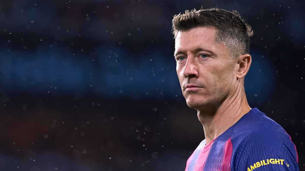 ليفاندوفسكي يرد على 