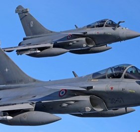 العراق يفاوض فرنسا للحصول على مقاتلات رافال