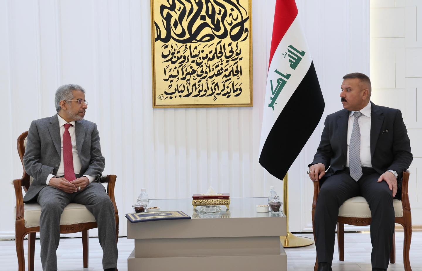 وزير الداخلية يستقبل الأمين العام لمجلس وزراء الداخلية العرب