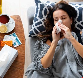 كيف تفرق بين البرد والإنفلونزا وكوفيد؟
