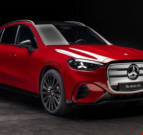 مرسيدس تطلق سيارة كهربائية 