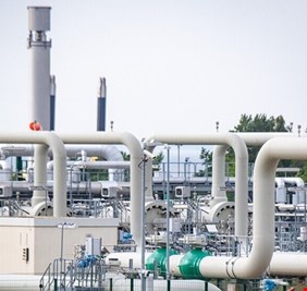 أسعار الغاز في أوروبا تتجاوز 450 دولارا للألف متر مكعب