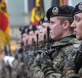 ألمانيا تسحب قوات تابعة لها من غرينلاند