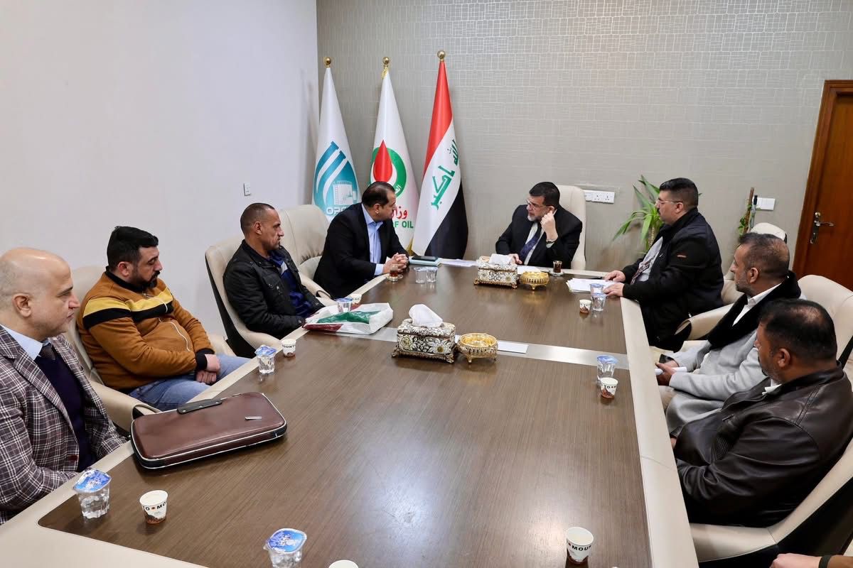 مدير عام خطوط الأنابيب النفطية يتابع شخصياً شؤون المواطنين و الموظفين