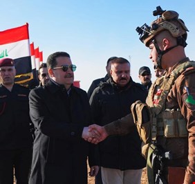 السوداني وقرار تسلم سجناء داعش… ربح استراتيجي للعراق  وتفكيك “الكنز المعلوماتي” للتنظيم