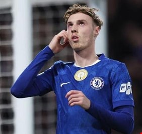 مفاجأة: بالمر يفاضل بين مانشستر سيتي ويونايتد.. وتشيلسي يرد