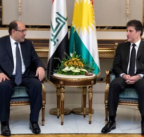 نيجرفان بارزاني يتصل بالمالكي لبحث تشكيل الحكومة
