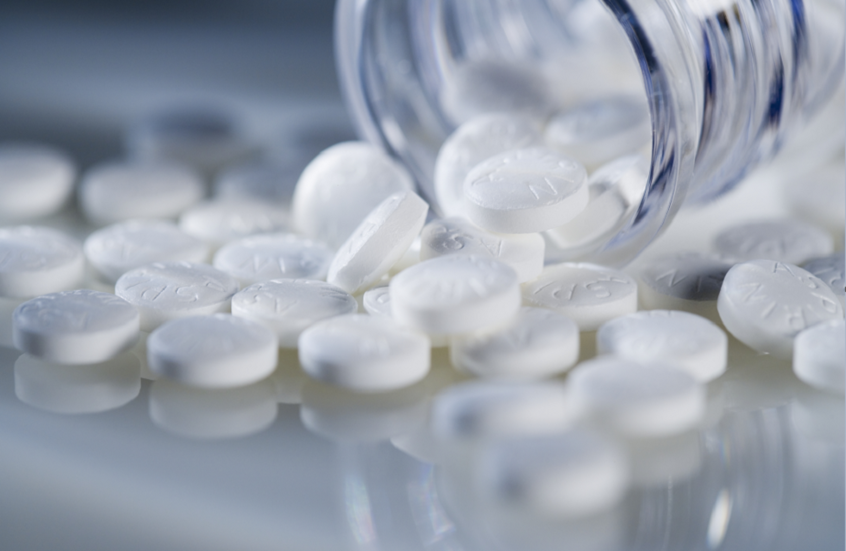 تحذير عام.. الأسبرين اليومي بلا إشراف طبي قد يهدد حياتك