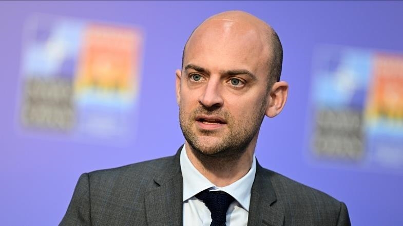 وزير الخارجية الفرنسي : يجب على الأوروبيين تولي مسؤولية أمنهم الخاص بأنفسهم