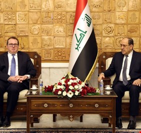 المالكي يستقبل القائم بأعمال السفارة الأمريكية ومدير مكتبه يكشف تفاصيل اللقاء ..