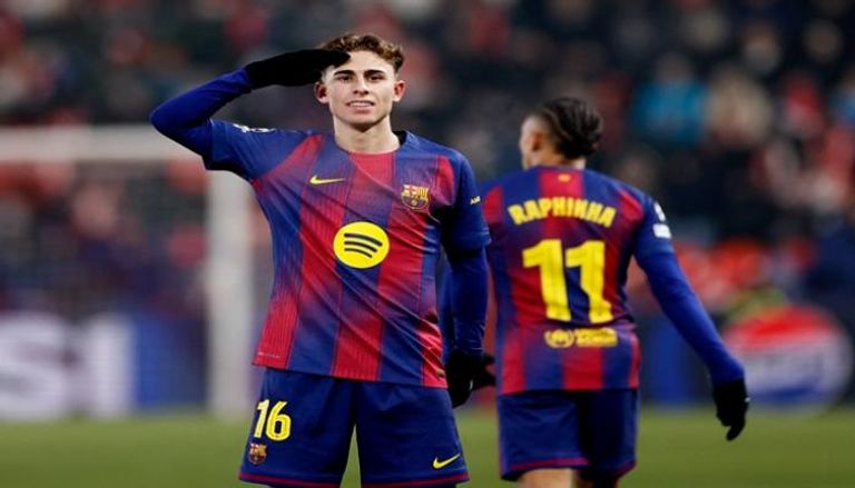 برشلونة يجدد عقد فيرمين لوبيز.. 3 أسباب وراء الخطوة