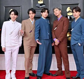 بعد انتهاء الخدمة العسكرية.. فرقة BTS تعود بحفلة عالمية