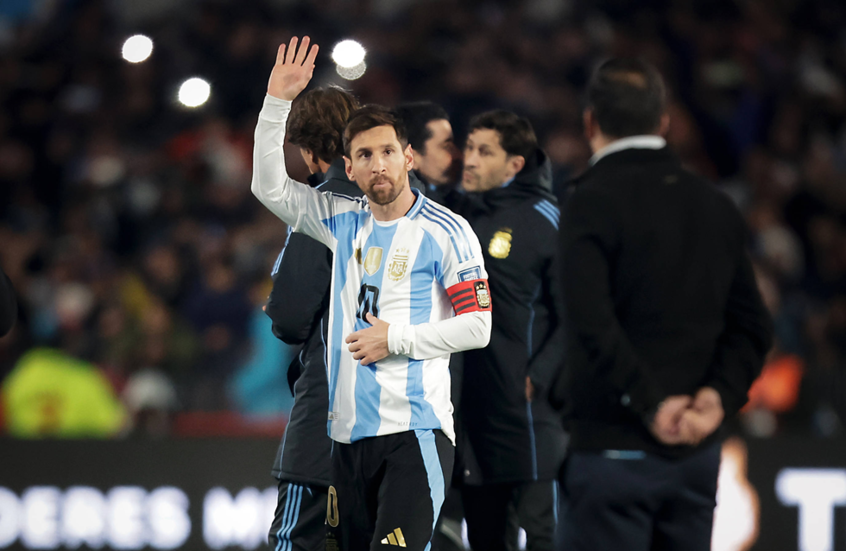 الأرجنتينيون يطلقون 