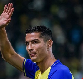 بند سري في عقد كريستيانو رونالدو يسمح له بالرحيل عن النصر