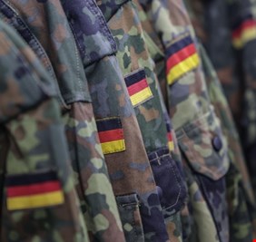 المانيا تقلص عدد قواتها المنتشرة في شمال العراق