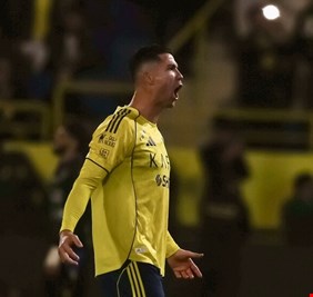 كريستيانو رونالدو يحسم معركته مع النصر