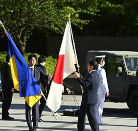 اليابان تعتزم الانضمام إلى برنامج 