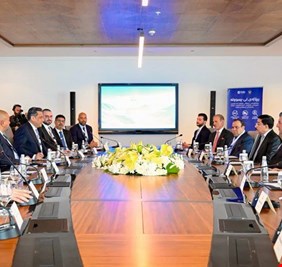 بارزاني يشيد بإدارة البنك المركزي العراقي