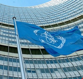 وكالة الطاقة الدولية تخفض توقعاتها لإنتاج النفط العالمي