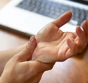 ما الذي يدمر المفاصل؟