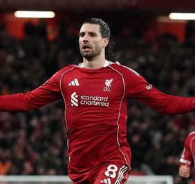 تصريح يرعب ليفربول.. فينيسيوس يكشف عن علاقته بسوبوسلاي