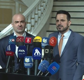 مباحثات بين طالباني و عبد الواحد لتشكيل حكومة إقليم كردستان