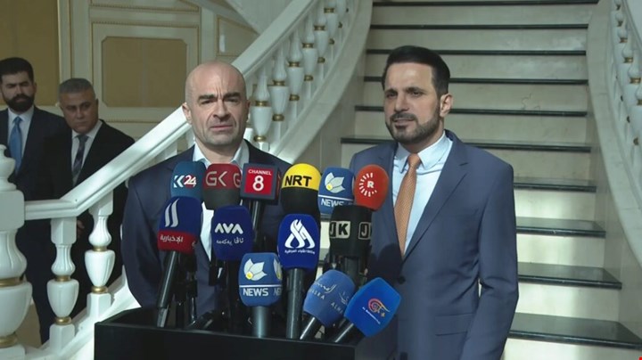 مباحثات بين طالباني و عبد الواحد لتشكيل حكومة إقليم كردستان