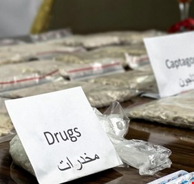 العراق يبدأ بالتنسيق مع الكويت للحد من تجارة المخدرات