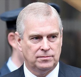 الشرطة البريطانية تعتقل الأمير أندرو