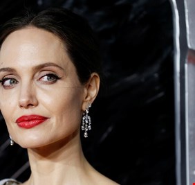 أنجلينا جولي تستعد لمغادرة الولايات المتحدة نهائيا!.. ما وجهتها المقبلة؟