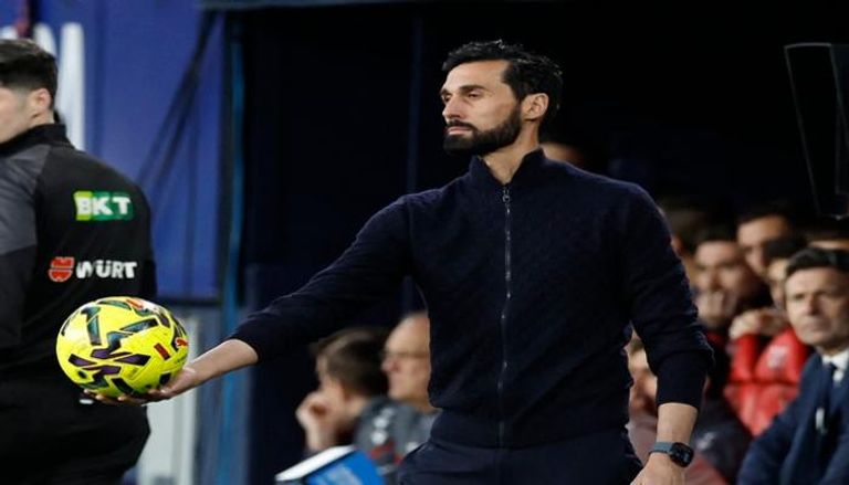 لا يمكننا الفوز بكل المباريات .. أربيلوا يفاجئ جماهير ريال مدريد