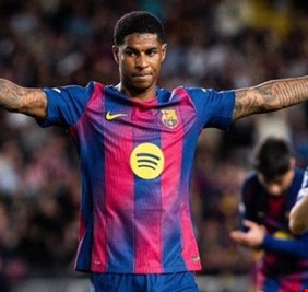 مفاجأة.. برشلونة يحدد بديلا لماركوس راشفورد