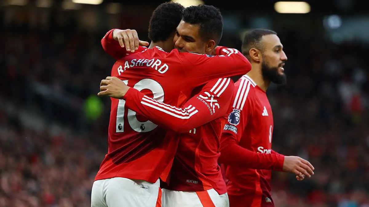 خطوة مثيرة من نجم مانشستر يونايتد تكشف عن وجهته المقبلة