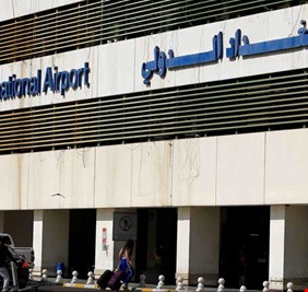 النقل تسحب يد مدير مطار بغداد الدولي بسبب تأخير رحلات جوية