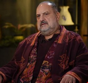 خالد الصاوي يكشف سر «الهجوم» على منى زكي