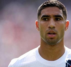 مهدد بالسجن 15 عاما.. دفاع حكيمي ينتفض بعد قضية الاغتصاب